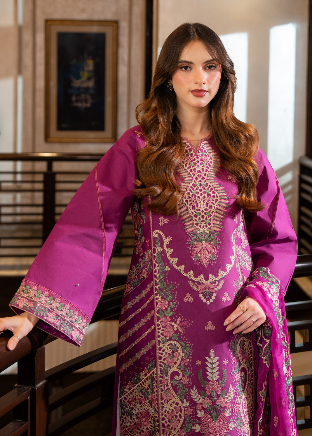 AVENOR - Embroidered Lawn