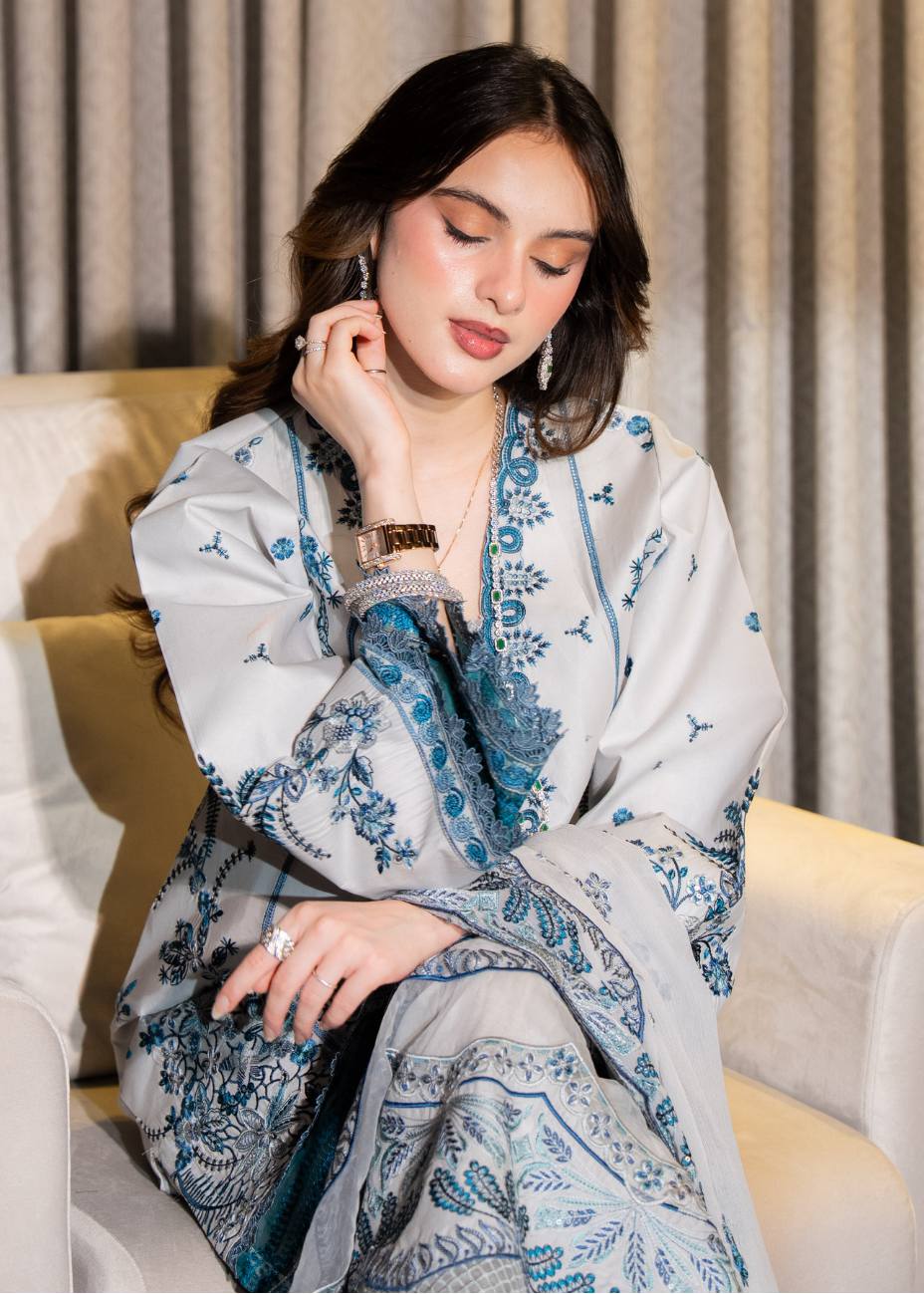 RAAHA -Embroidered Lawn