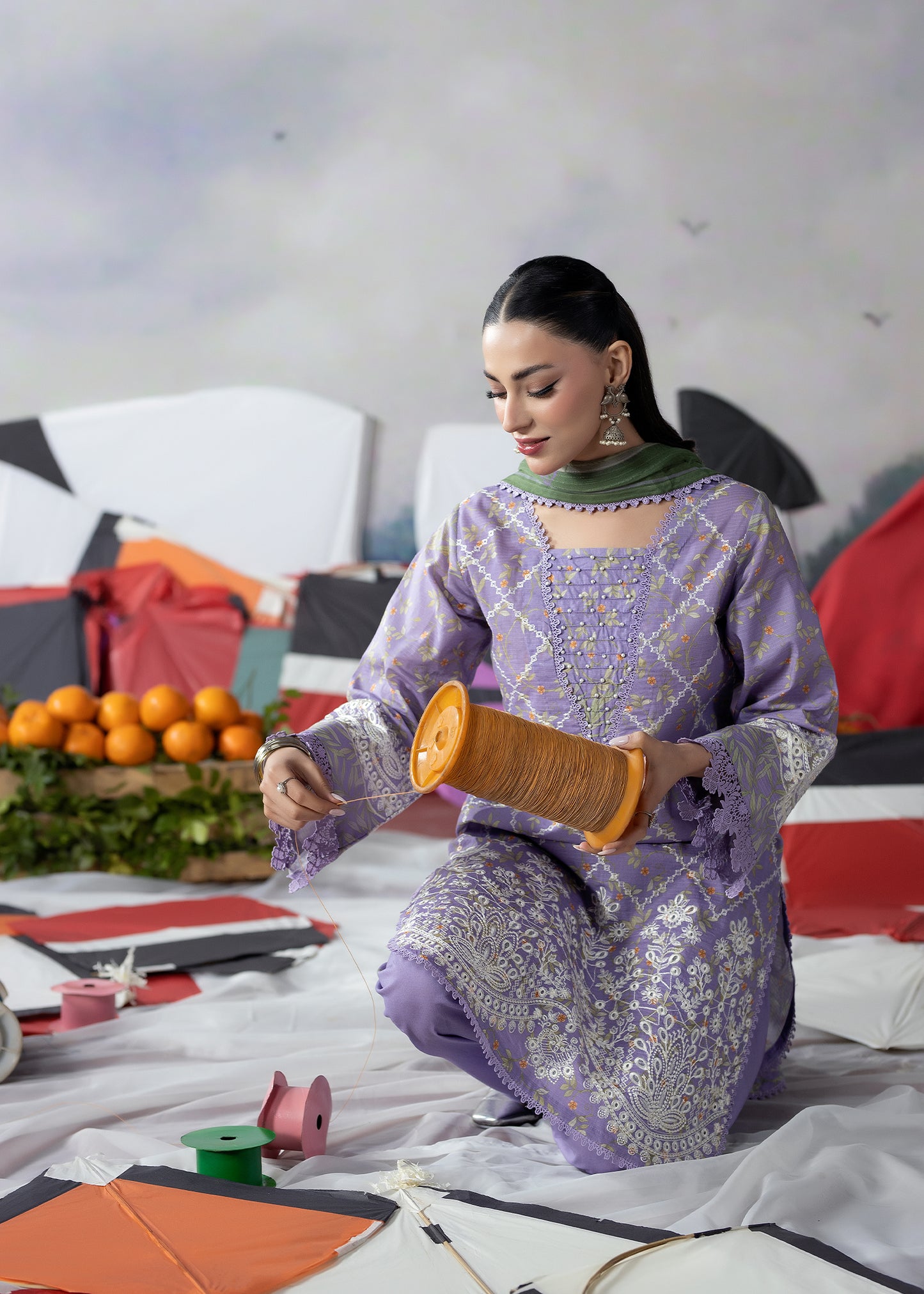 3 Piece - Embroidered Lawn Suit 02