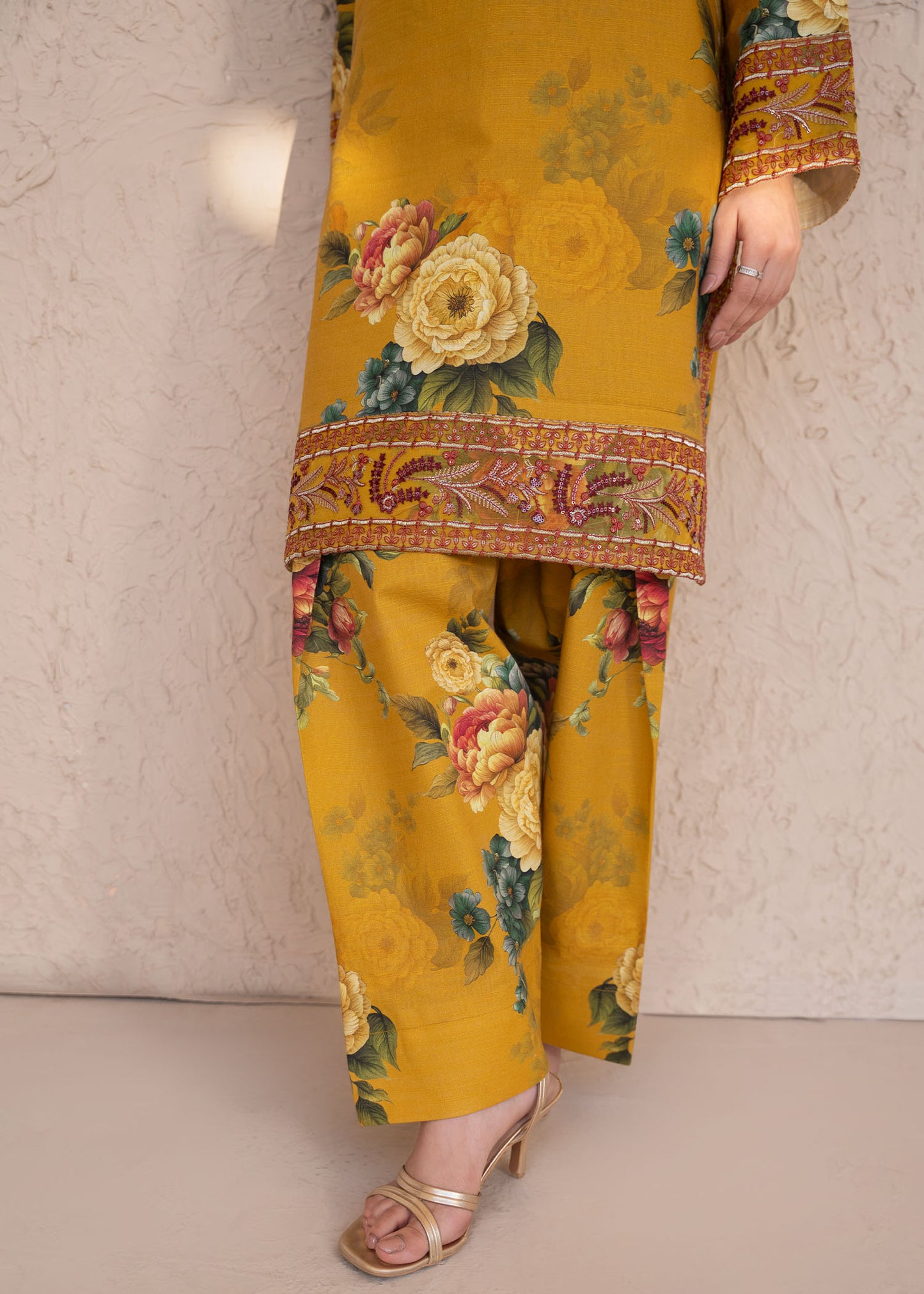 Khaddar 206