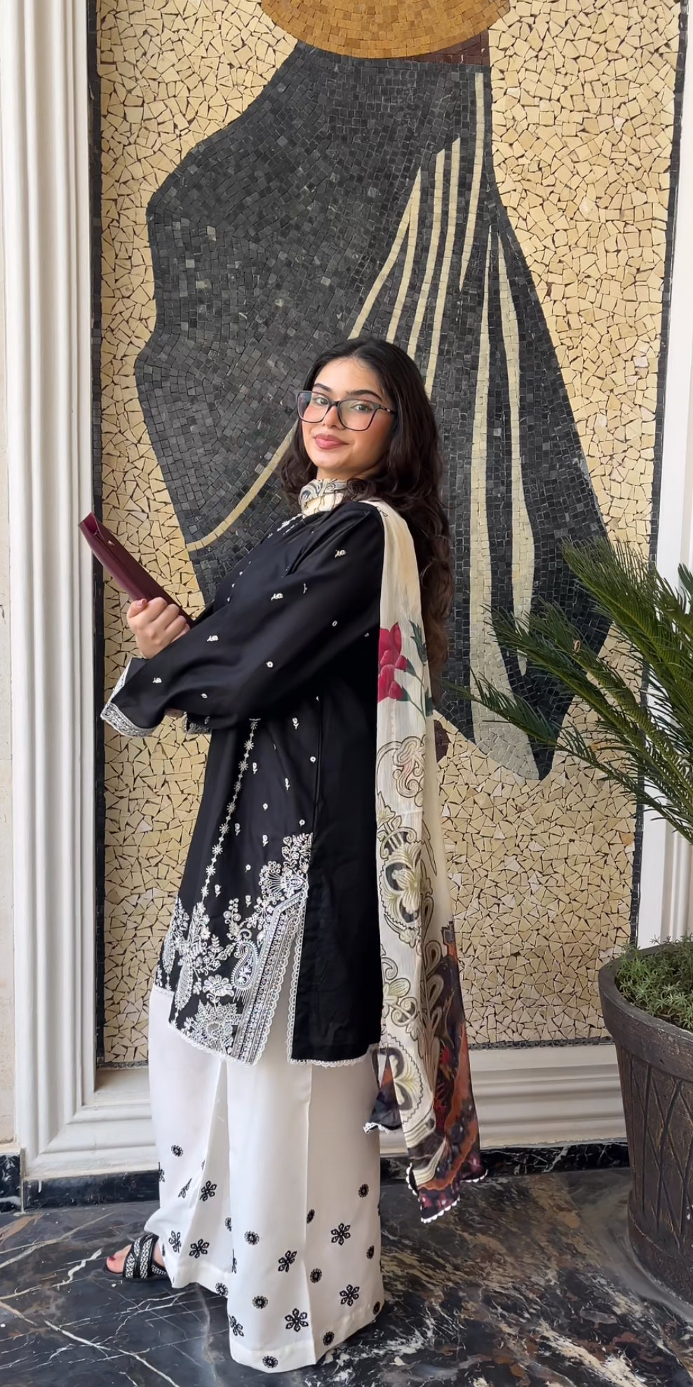 3pc Emb Cotton Lawn 02